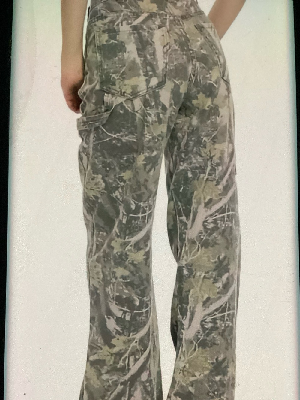 Straight Leg Camouflage Painter Style Jeans in Gray & Green S